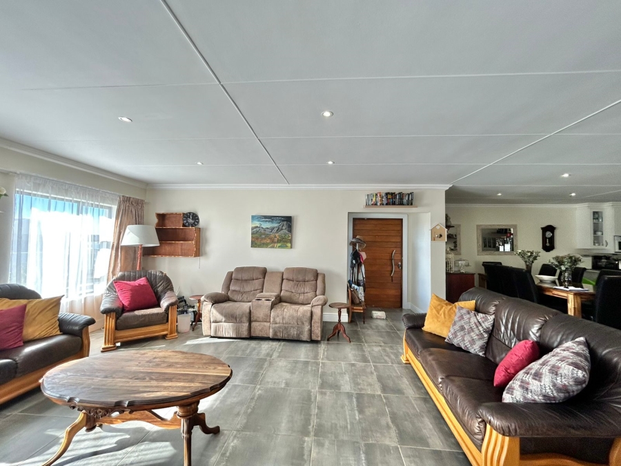 3 Bedroom Property for Sale in Fountains Estate Eastern Cape